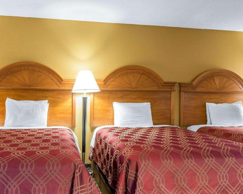 Econo Lodge Dalton Ngoại thất bức ảnh